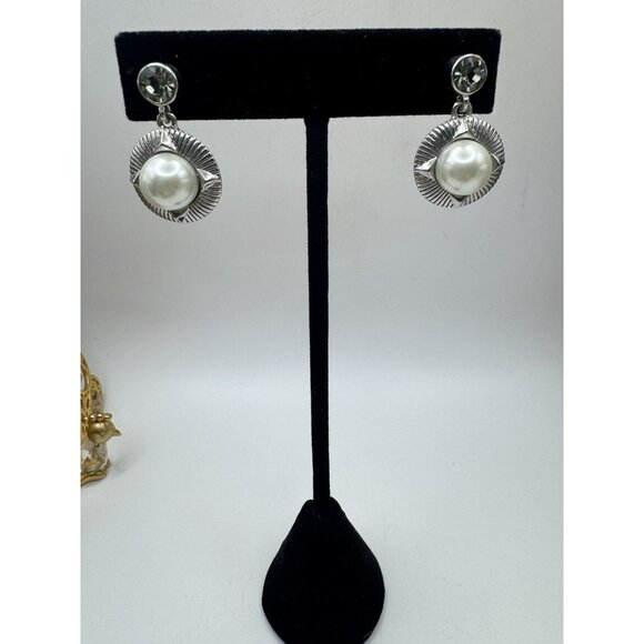 Stunning Givenchy Faux Pearl And Crystals  Silver Tone Bracelet And Earrings Set - Picture 7 of 15